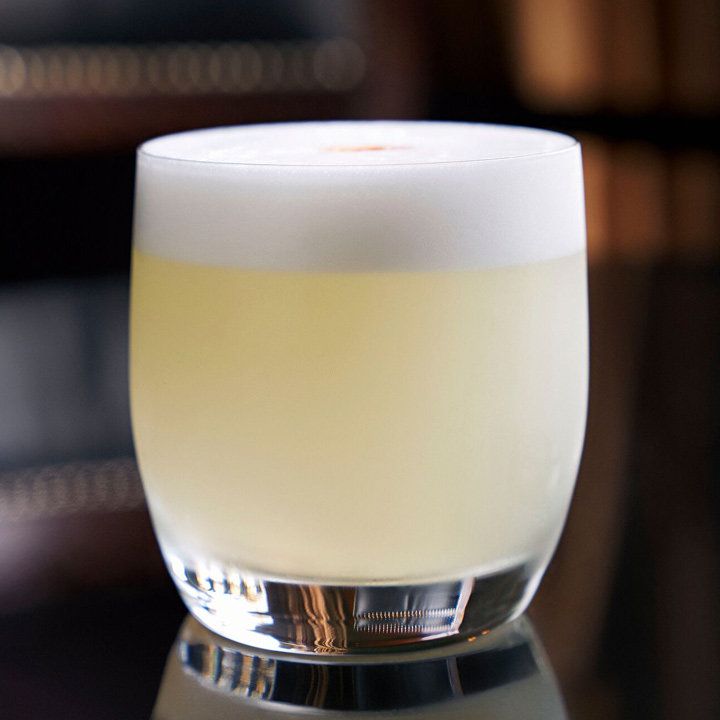 English Bar Pisco Sour