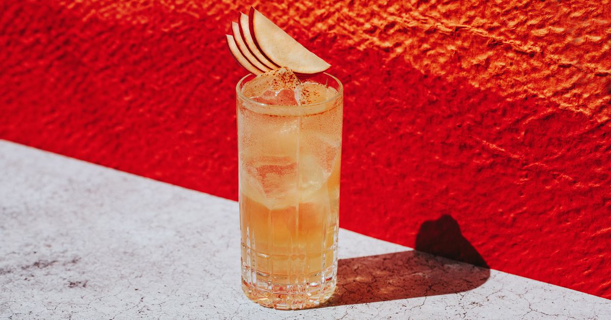 Spiced Apple Fizz
